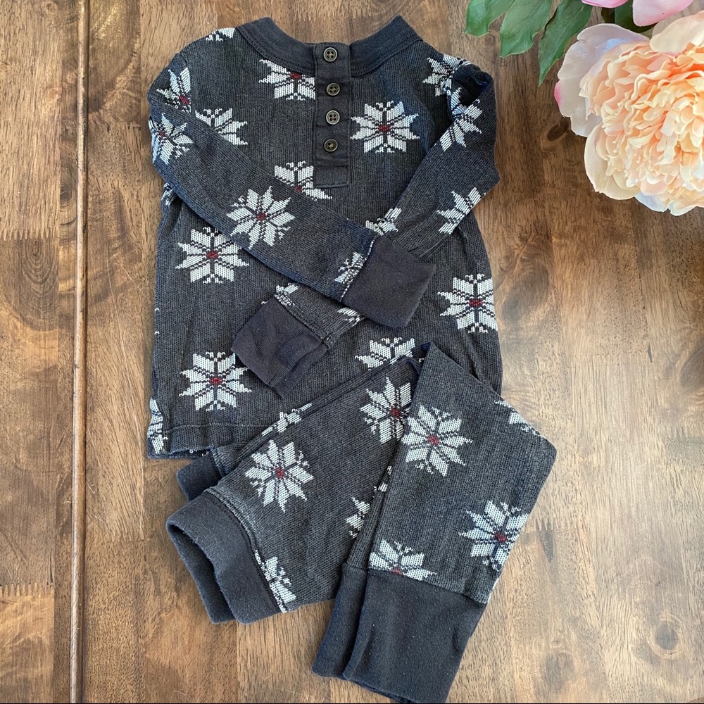 Hearth & Hand - Toddler 2 piece PJ Set - 2T